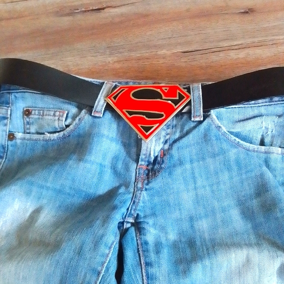Pink Floyd & Superman Belt Buckles - Picture 4 of 12